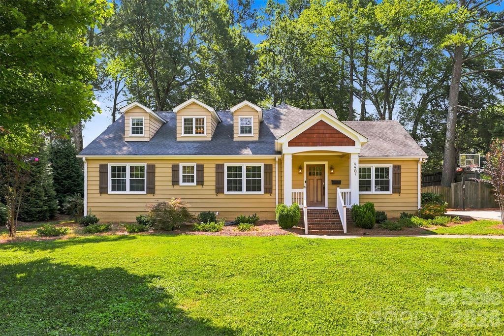 4467 Woodlark Lane, Charlotte, NC 28211
