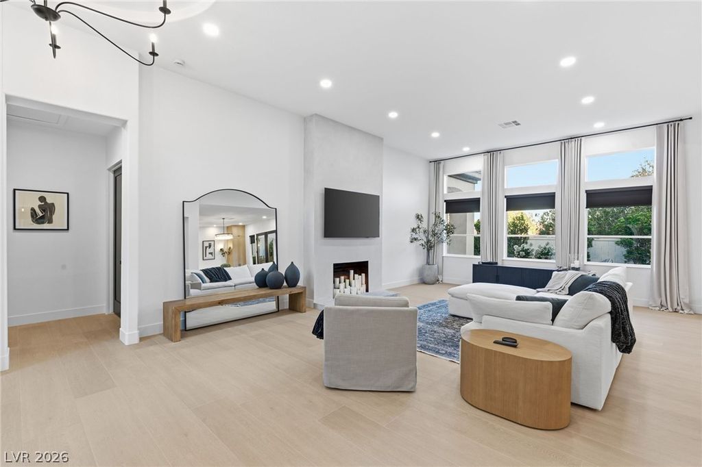 720 Sir James Bridge Way, Las Vegas, NV 89145 — photo 5