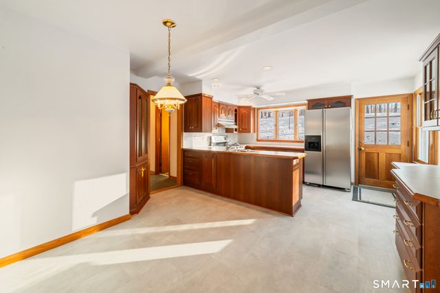 672 Old Waterbury Road, Southbury, CT 06488