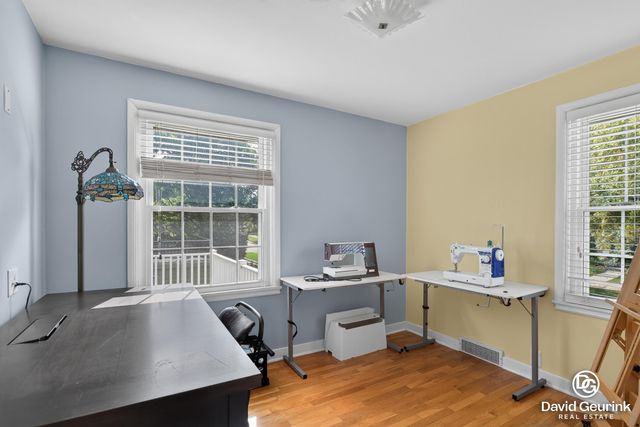 15 W 25th Street, Holland, MI 49423