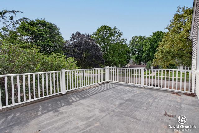 15 W 25th Street, Holland, MI 49423