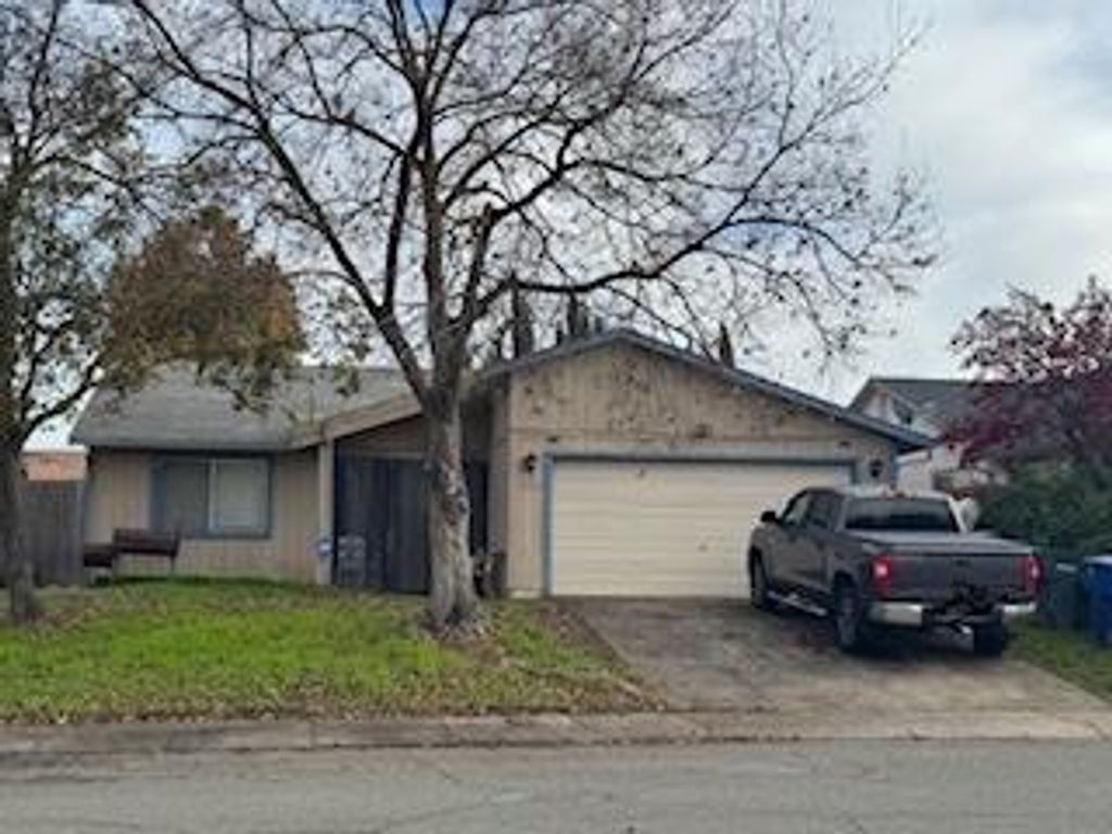 6119 Mace St, Sacramento, CA 95824