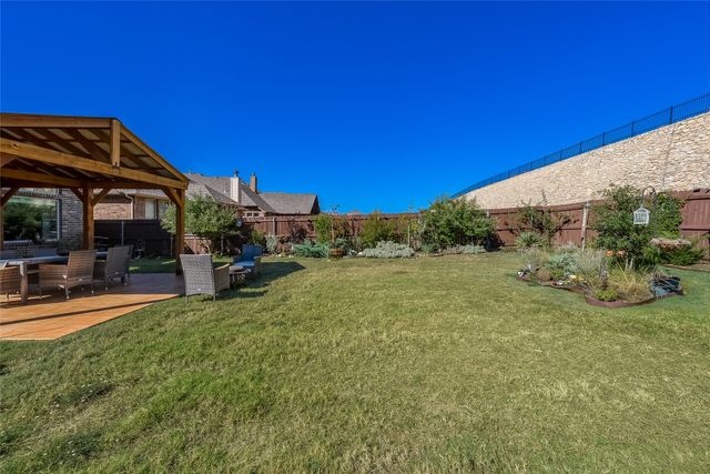 9652 Calaveras Road, Fort Worth, TX 76177