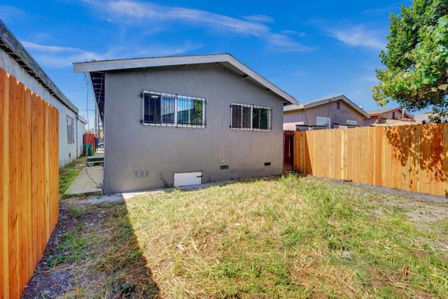 652 2nd Street, Richmond, CA 94801