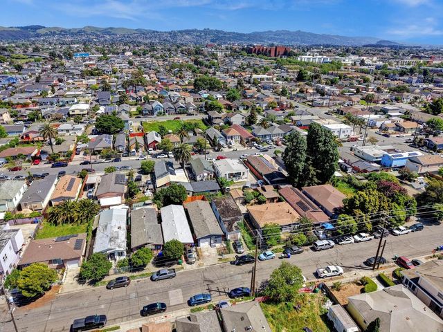 652 2nd Street, Richmond, CA 94801