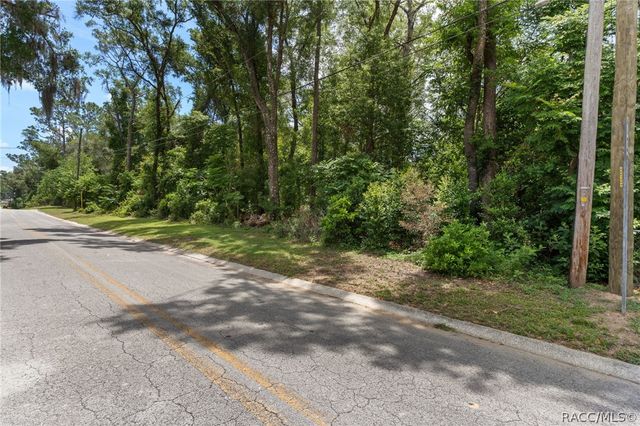 5942 E Banner Lane, Inverness, FL 34452