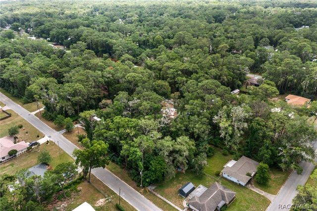 5942 E Banner Lane, Inverness, FL 34452