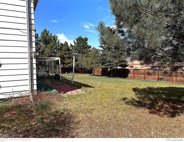 10878 Roseanna Drive, Northglenn, CO 80234