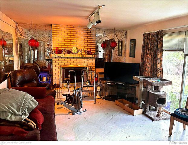 10878 Roseanna Drive, Northglenn, CO 80234