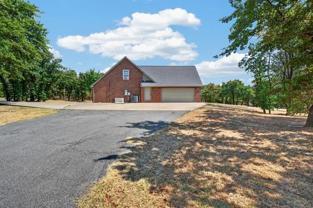 11170 Cindy Lane, Guthrie, OK 73044