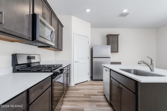 13334 N Cypress Gardens Drive, Marana, AZ 85653