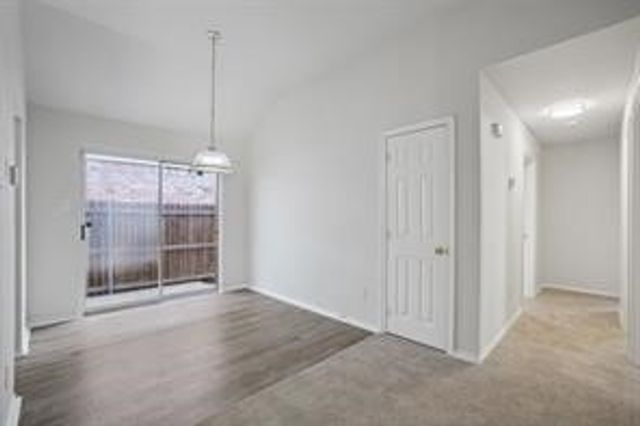 2215 Hunters Run Drive, Dallas, TX 75232