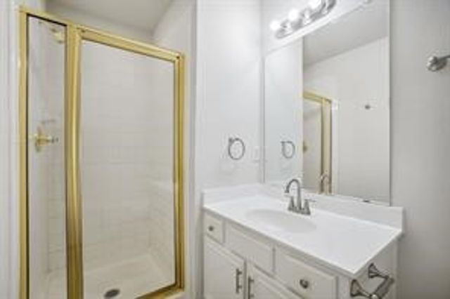 2215 Hunters Run Drive, Dallas, TX 75232