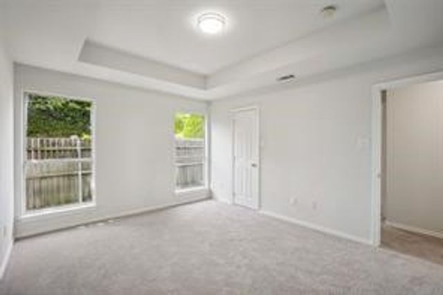 2215 Hunters Run Drive, Dallas, TX 75232