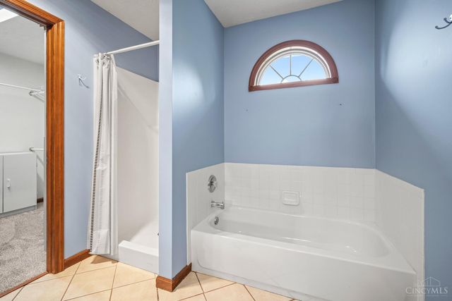 309 Sharon Court, Middletown, OH 45042