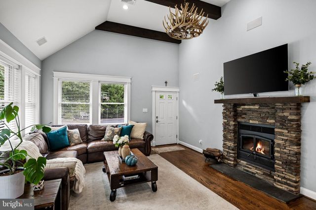 148 W ROUTE 38, Moorestown, NJ 08057