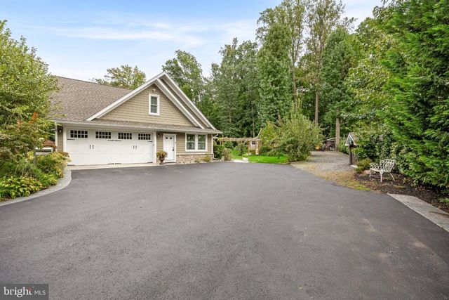 148 W ROUTE 38, Moorestown, NJ 08057