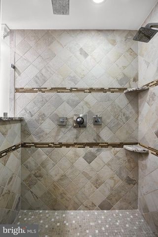 148 W ROUTE 38, Moorestown, NJ 08057