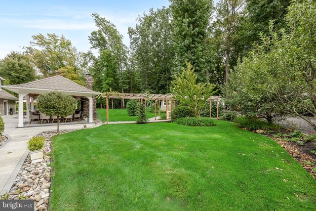 148 W ROUTE 38, Moorestown, NJ 08057