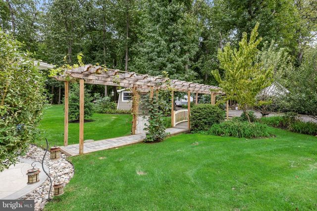148 W ROUTE 38, Moorestown, NJ 08057