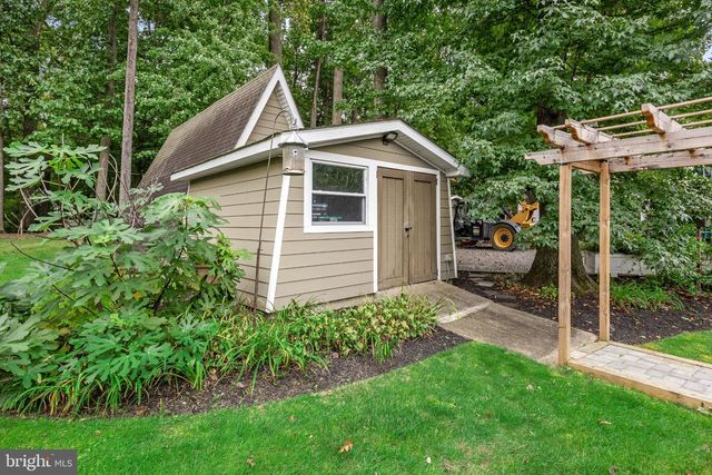 148 W ROUTE 38, Moorestown, NJ 08057