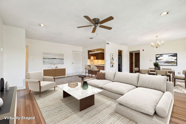 2 Ledgewood Way 25, Peabody, MA 01960