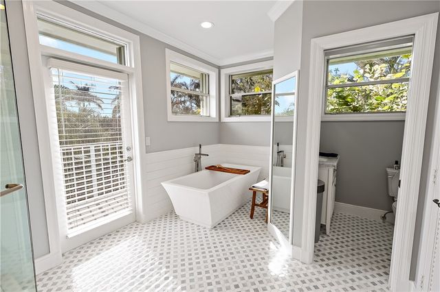 8485 Seacrest Drive, Vero Beach, FL 32963