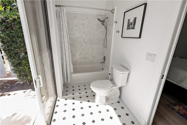 8485 Seacrest Drive, Vero Beach, FL 32963