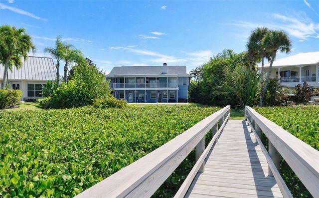 8485 Seacrest Drive, Vero Beach, FL 32963