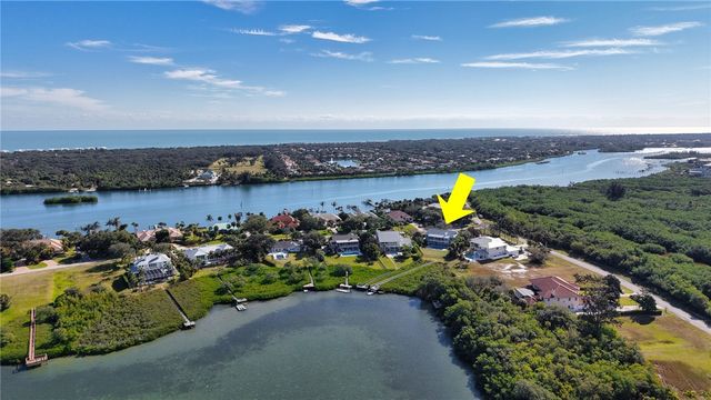 8485 Seacrest Drive, Vero Beach, FL 32963