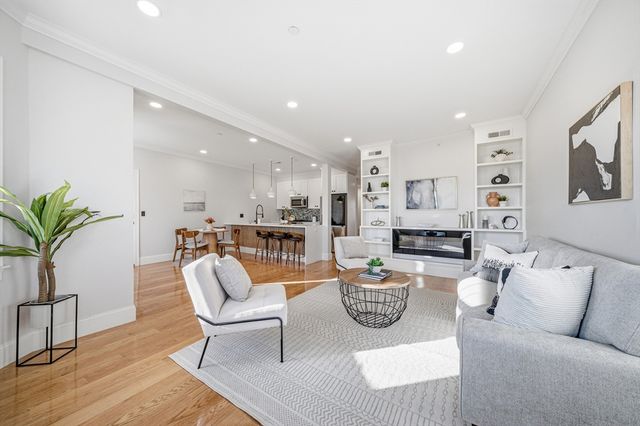 31 Boardman Street 5, Boston, MA 02128