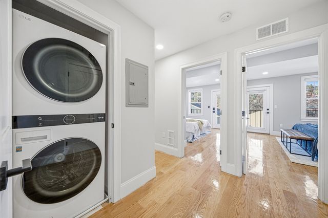 31 Boardman Street 5, Boston, MA 02128