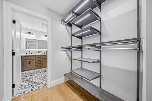 31 Boardman Street 5, Boston, MA 02128