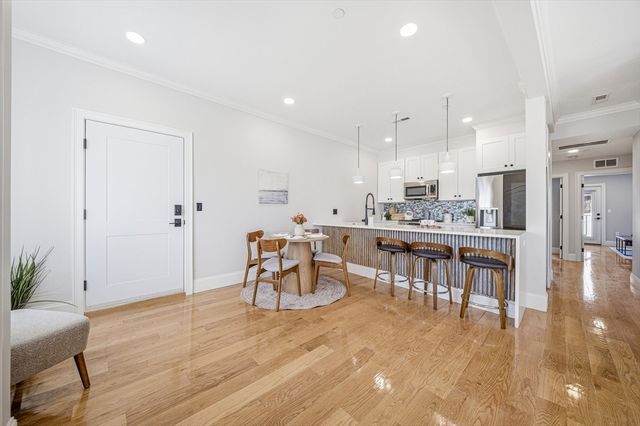 31 Boardman Street 5, Boston, MA 02128