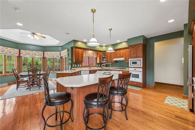 542 Hamilton Ave, Latrobe, PA 15650