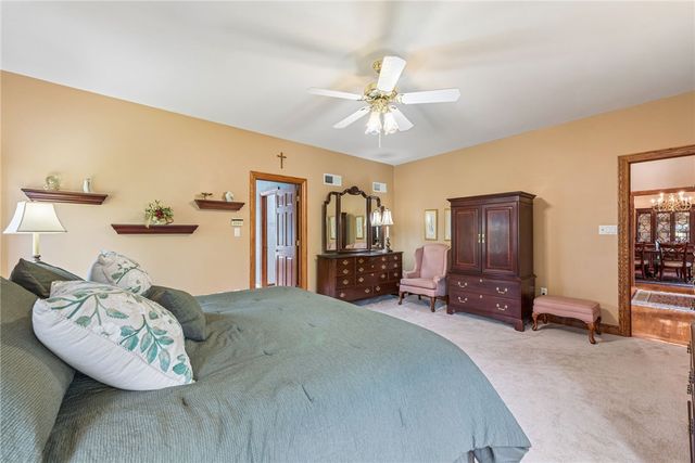 542 Hamilton Ave, Latrobe, PA 15650