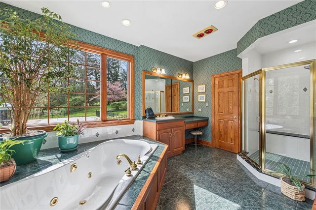 542 Hamilton Ave, Latrobe, PA 15650