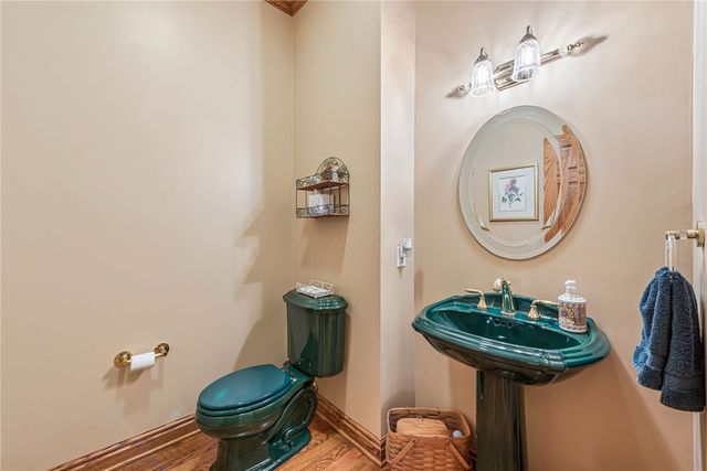 542 Hamilton Ave, Latrobe, PA 15650