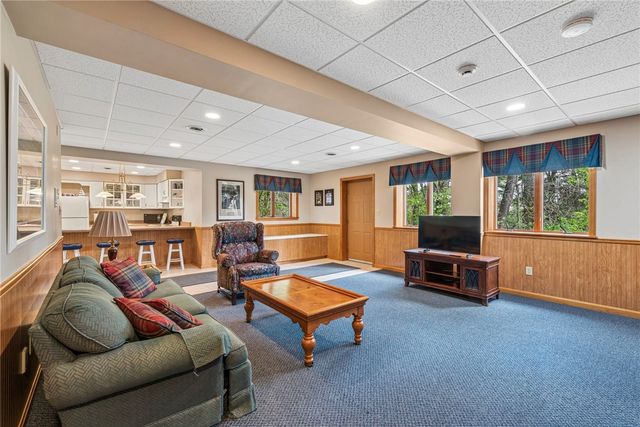 542 Hamilton Ave, Latrobe, PA 15650
