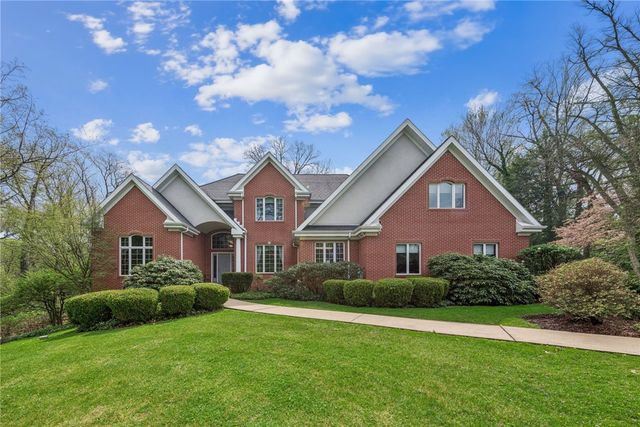542 Hamilton Ave, Latrobe, PA 15650
