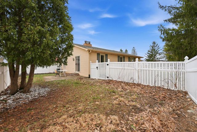 4544 E Shenandoah Circle, Fort Wayne, IN 46835