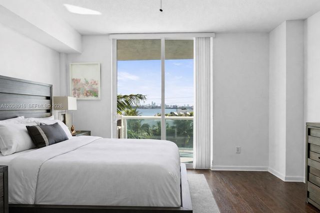 7910 Harbor Island Dr 402, North Bay Village, FL 33141