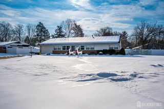 34 Sturgis Road, South Brunswick, NJ 08824