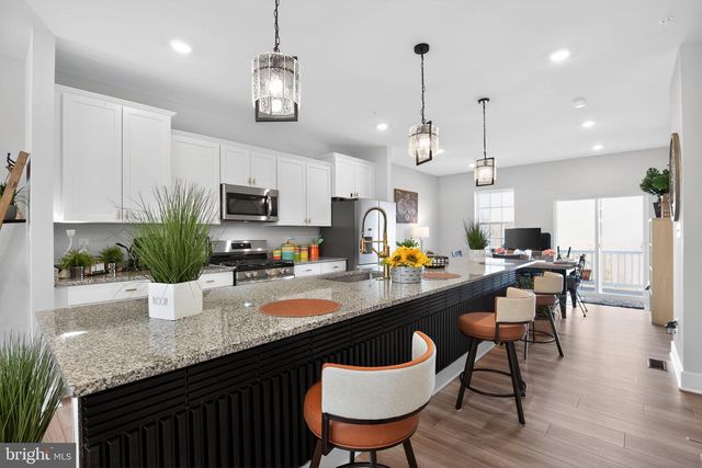 23609 CROSSWINDS WAY, California, MD 20619