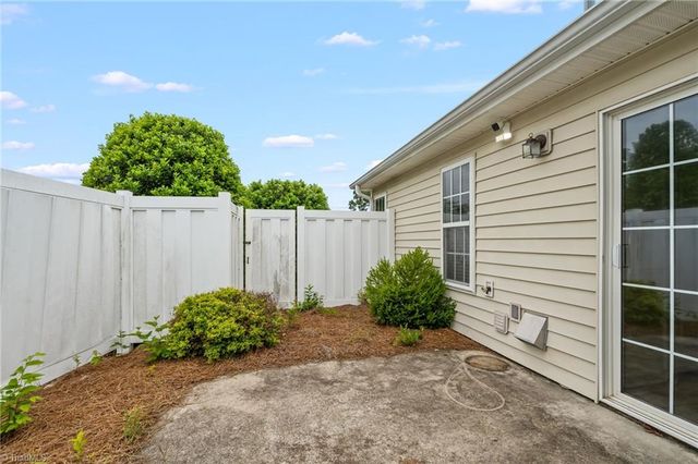 3670 Rock Meadow Circle, High Point, NC 27265