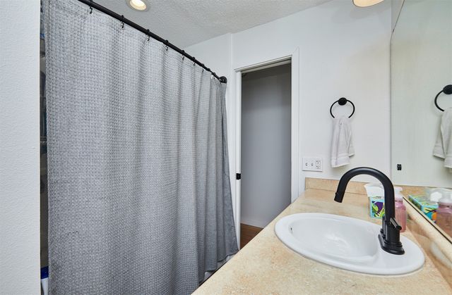 7160 NE 14th Street, Ankeny, IA 50023