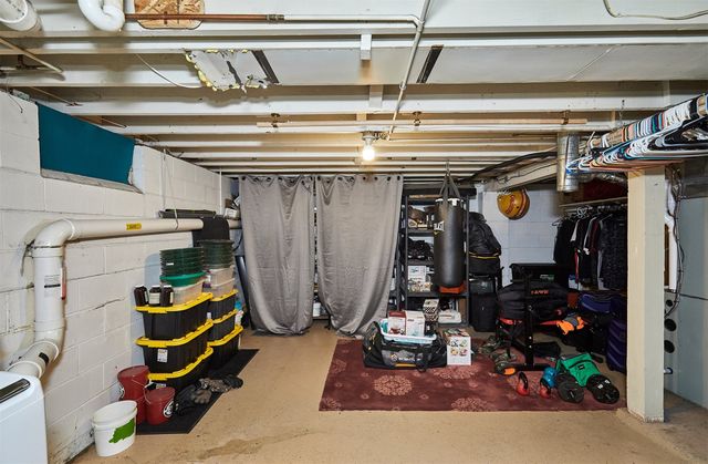 7160 NE 14th Street, Ankeny, IA 50023