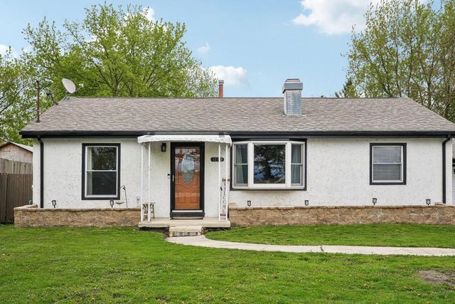 3135 72nd AVENUE, Kenosha, WI 53144