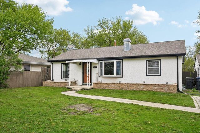 3135 72nd AVENUE, Kenosha, WI 53144