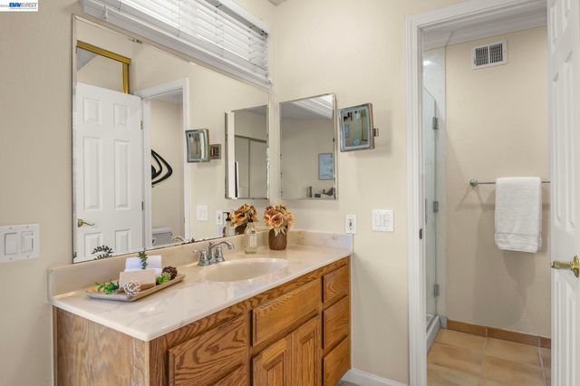 225 Preston Ct, Fremont, CA 94536
